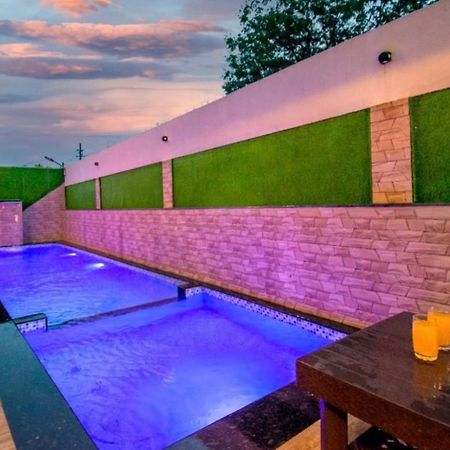 Laughtale Villa 4Bhk Swimming Pool Lonavala Ngoại thất bức ảnh